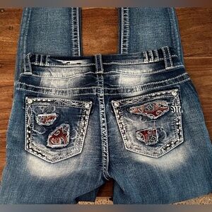 Offers Welcome  Miss Me Light Wash Skinny Jeans Size 27. Excellent condition